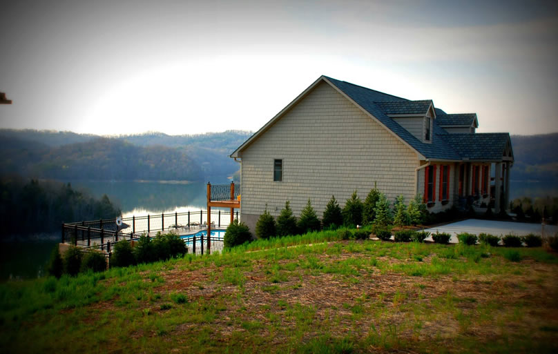 Hickory Pointe on Norris Lake